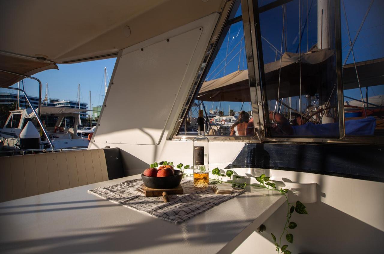 Hotel Magno II Boat Sant Adrià de Besòs Exterior foto